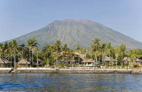 Siddhartha Ocean Front Resort & Spa 