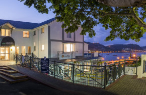 Aha Simon`s Town Quayside Hotel
