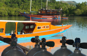 Blue Bay Dive Sahaung Tauchbasis